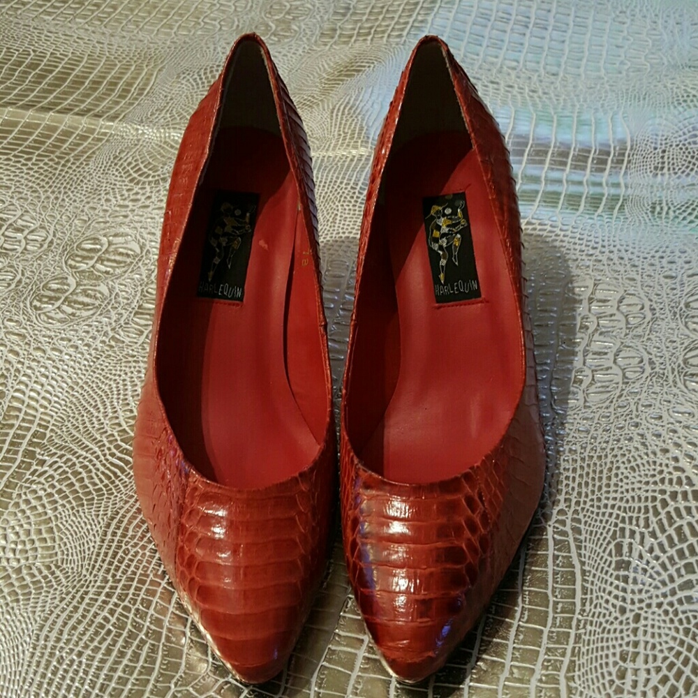 Fine Leather Man Made Harlequin Red Heels 7 NEW